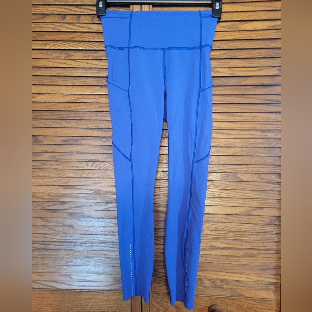 Lululemon Fast & Free 7/8 Tight II in Moroccan Blue Nulux fabric Size 4